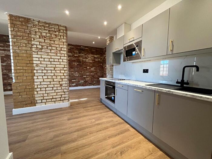 1 Bedroom Apartment To Rent In Dunster Street, Northampton, NN1