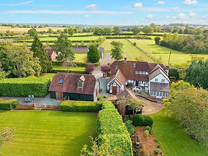 5 Bedroom Detached House For Sale In Mill Lane, Radford, Worcestershire, WR7