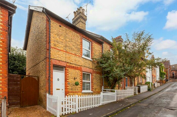 2 Bedroom End Of Terrace House To Rent In Cobden Road, Sevenoaks, Kent, TN13