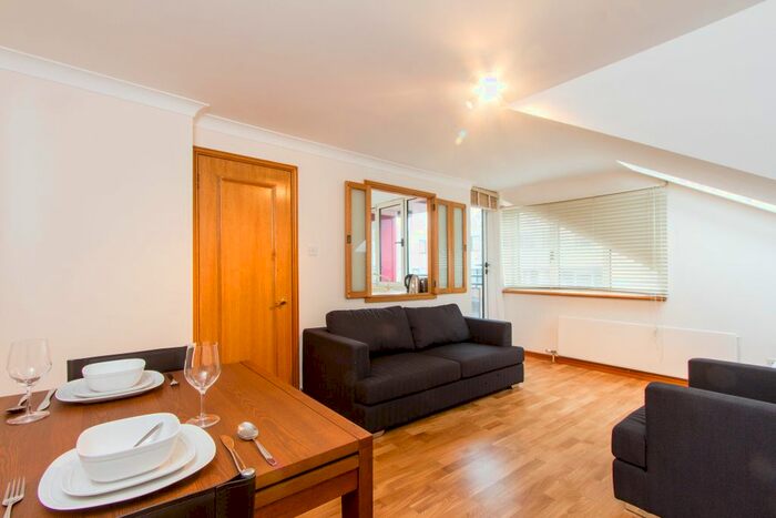 1 Bedroom Flat To Rent In Vestry Court, Monck Street, Westminster, London, SW1P