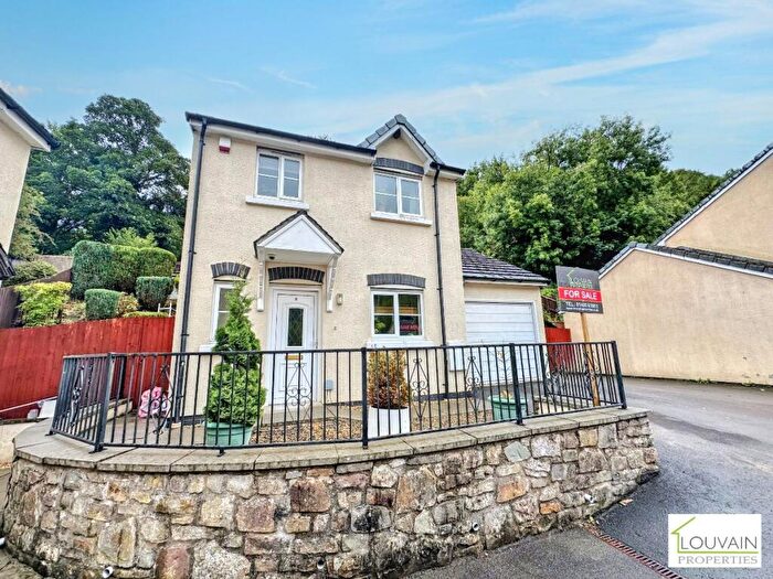 3 Bedroom Detached House For Sale In Llwyn Melin, Clydach, Abergavenny, NP7