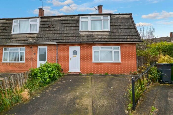 3 Bedroom Semi-Detached House To Rent In Pesley Close, Bristol BS13