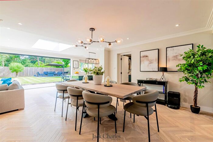 4 Bedroom Detached House For Sale In Great Elms, Hadlow, Tonbridge, TN11