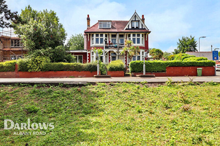 7 Bedroom Semi-Detached House For Sale In Lake Road West, Cardiff, CF23