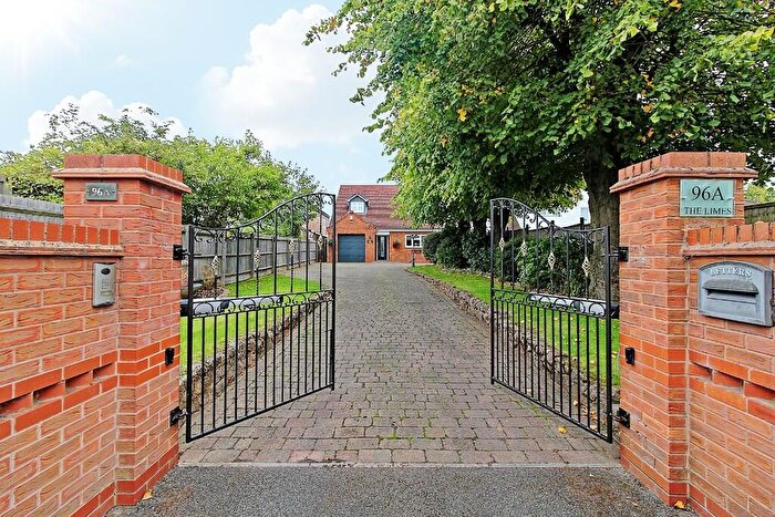 4 Bedroom Detached House For Sale In Lutterworth Road, Aylestone, LE2
