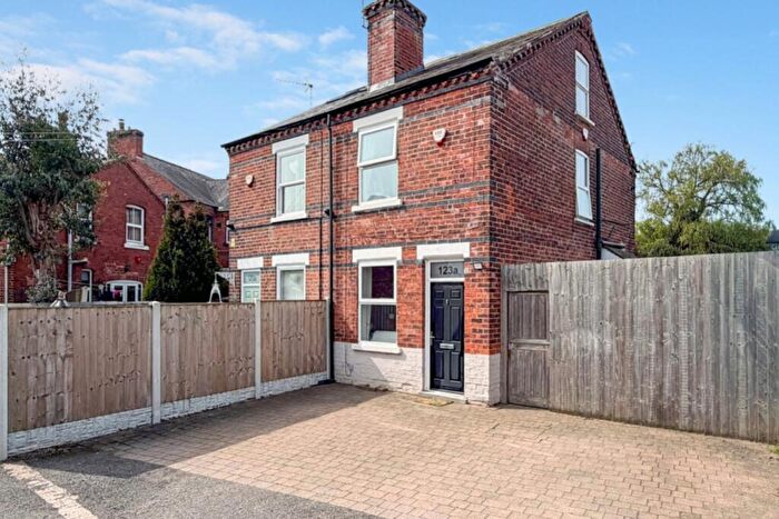 3 Bedroom Semi-Detached House For Sale In Derby Road, Sandiacre, Nottingham, Nottinghamshire, NG10