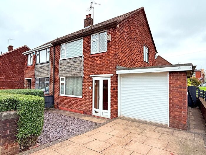 3 Bedroom Semi-detached House For Sale In Brittle Place, Stoke-On-Trent, ST6