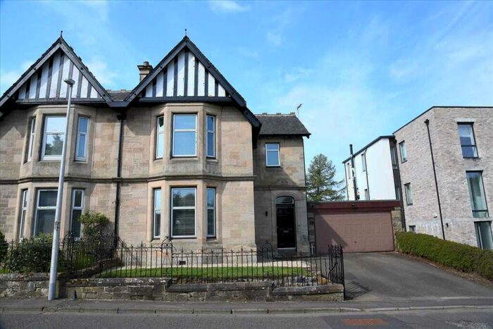 3 Bedroom Semi-Detached House To Rent In Blinkbonny Road, FK1