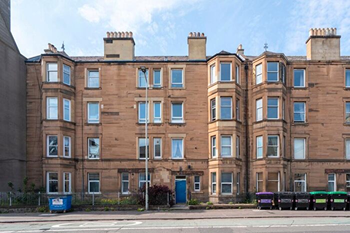 1 Bedroom Flat For Sale In Slateford Road, Edinburgh, EH11