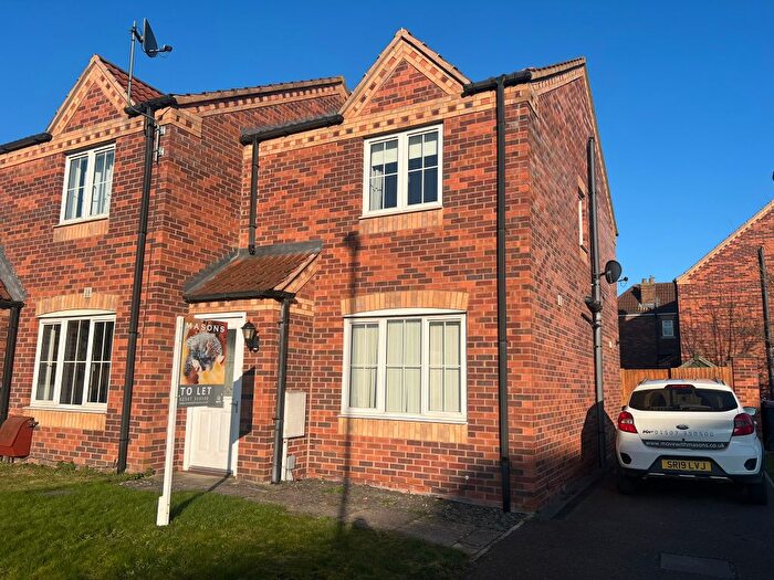 2 Bedroom End Of Terrace House To Rent In Thirsk Close, Market Rasen, LN8