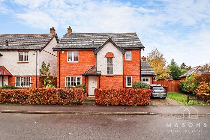 3 Bedroom Detached House To Rent In Wissen Drive, Letchworth Garden City, Hertfordshire, SG6