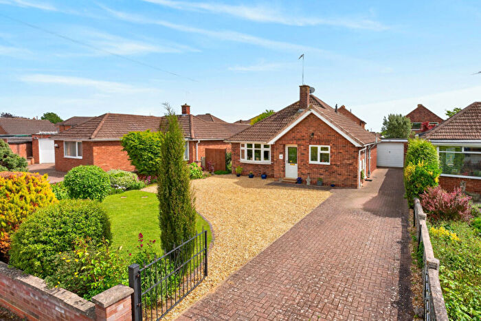 3 Bedroom Detached Bungalow For Sale In Fernie Close, Barton Seagrave, NN15