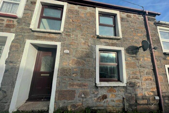 2 Bedroom Property To Rent In North Roskear Road, Camborne, TR14