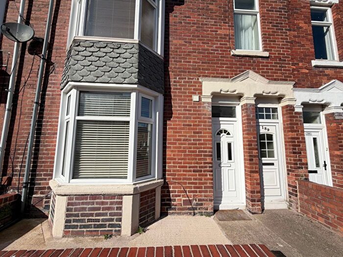 2 Bedroom Flat For Sale In Osborne Avenue, South Shields, NE33