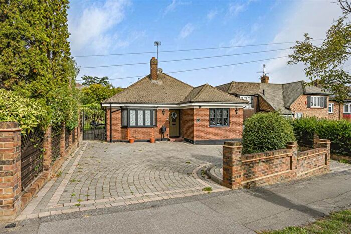 4 Bedroom Detached Bungalow For Sale In Forest Way, Woodford Green, IG8