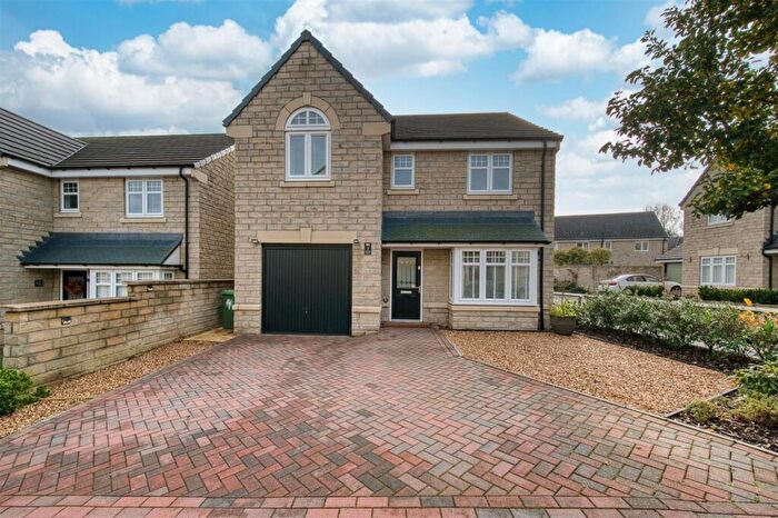 4 Bedroom Detached House For Sale In Old Oak Close, Crich, Matlock, DE4