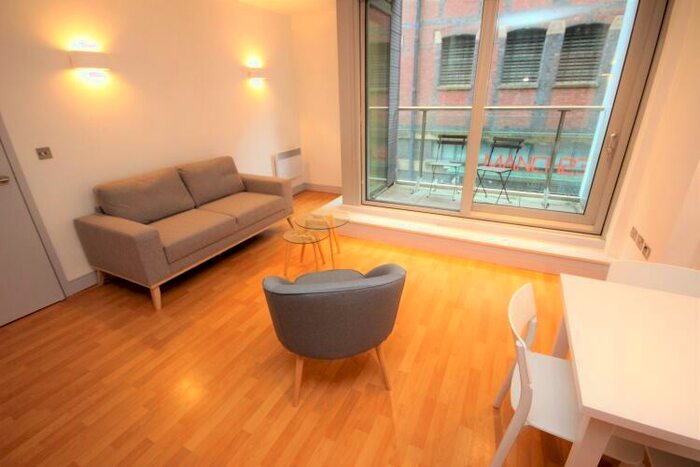 1 Bedroom Apartment To Rent In Great Northern Tower, Watson Street Manchester, M3