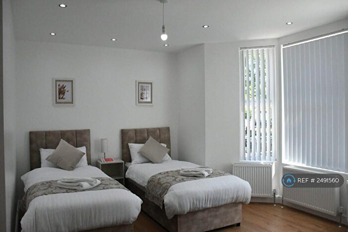 2 Bedroom Flat To Rent In Kingsley Terrace, Newcastle Upon Tyne, NE4