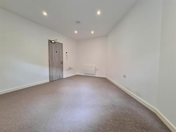 Studio To Rent In Flat, Pavilion Chambers, St. Neots, PE19