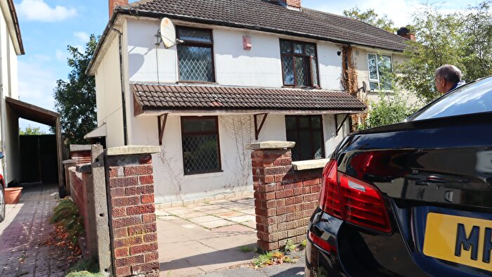 3 Bedroom Semi-detached House To Rent In Stonesby Avenue, Leicester, LE2