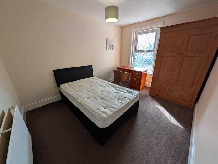 2 Bedroom Flat To Rent In Acland Road, Bournemouth, Dorset, BH9