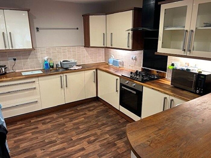 2 Bedroom Flat For Sale In Chorley Road, Swinton, Manchester, Greater Manchester, M27