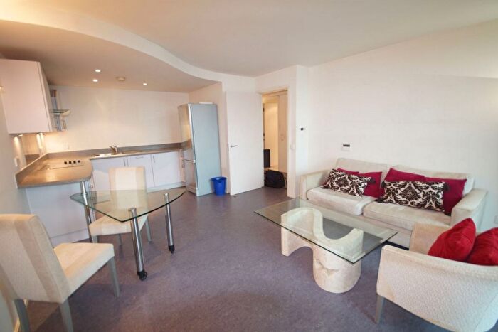 1 Bedroom Flat To Rent In Perspective Building, Westminster Bridge Road, Lambeth, SE1