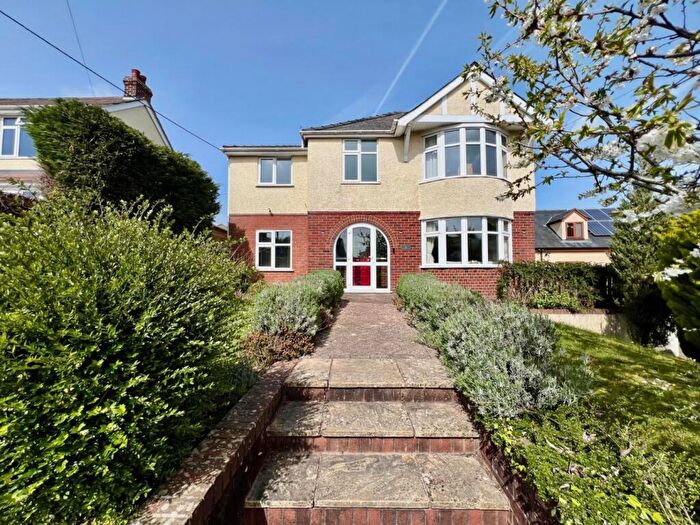 4 Bedroom Detached House For Sale In Woodend Lane, Cam, Dursley, GL11