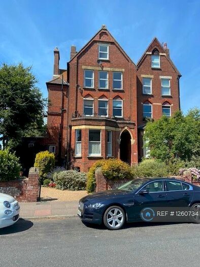 3 Bedroom Flat To Rent In Blackwater Rd, Eastbourne, BN20