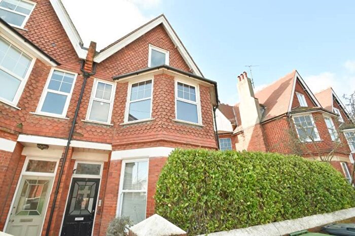 Studio To Rent In Eversfield Road, Eastbourne, East Sussex, BN21