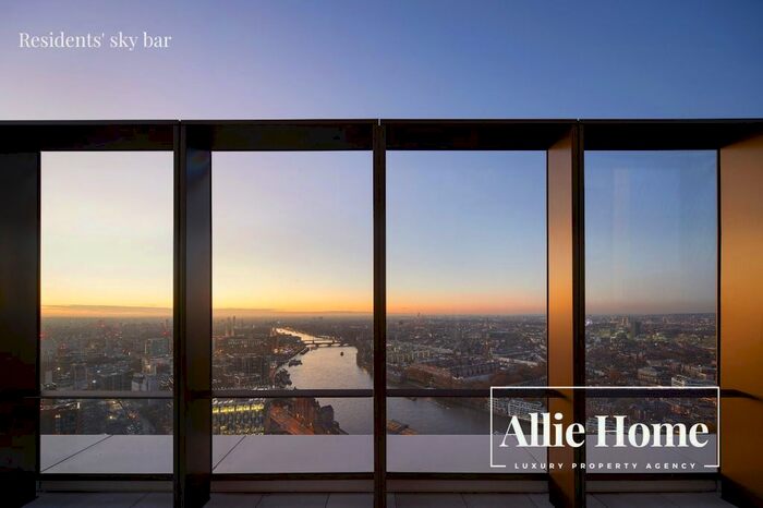 2 Bedroom Flat To Rent In Carnation Way, London, SW8