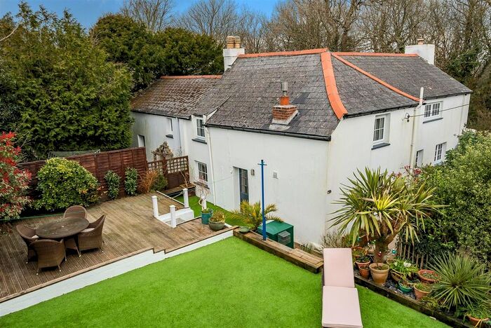 3 Bedroom Cottage For Sale In Garras, Helston, TR12
