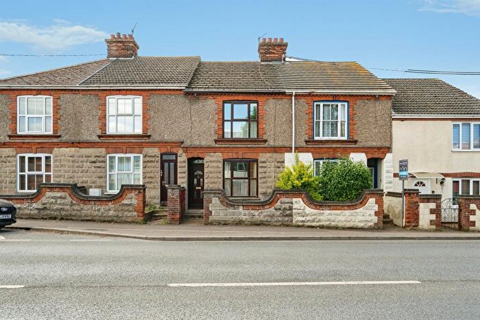 3 Bedroom Terraced House For Sale In Norwich Road, Thetford, IP24