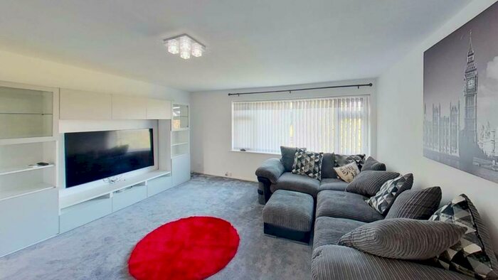 Flat To Rent In Broadwater Street East, Worthing, West Sussex, BN14