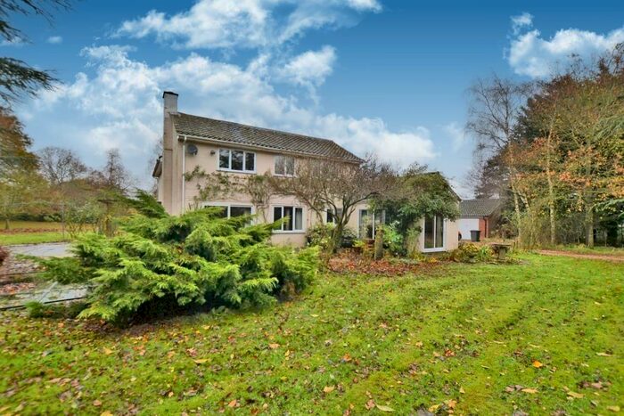 5 Bedroom Detached House For Sale In Stanfield, Norfolk., NR20