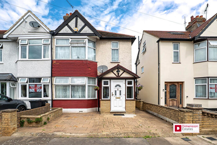 3 Bedroom Terraced House For Sale In Trelawney Road, Hainault, Ilford, Redbridge, Essex, IG6
