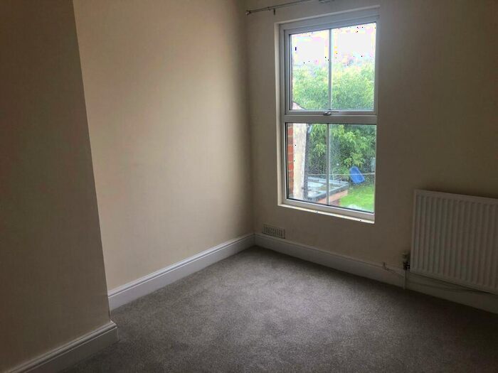 2 Bedroom House To Rent In Albert Street, Aylesbury, HP20