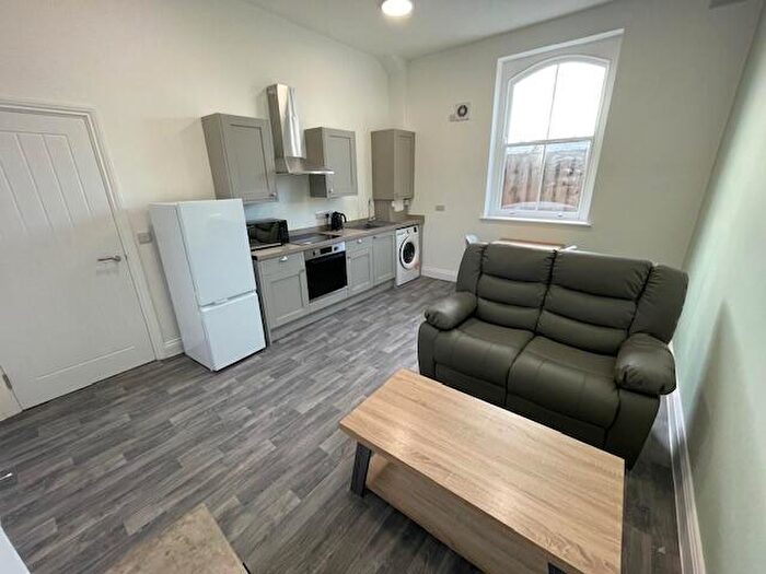 1 Bedroom Apartment To Rent In New Hall, L10