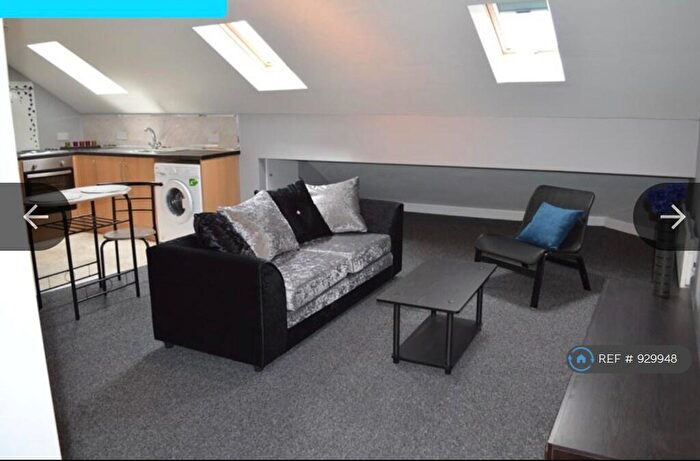 1 Bedroom Flat To Rent In Bath Court, Bolton, BL2