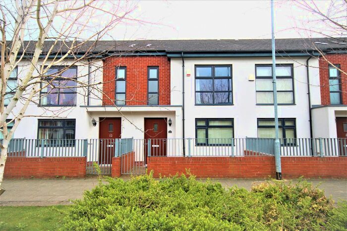 3 Bedroom Terraced House To Rent In Carnival Place, Manchester, M14