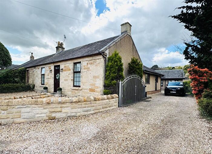 4 Bedroom Link Detached House For Sale In Holm Road, Crossford, Carluke, ML8