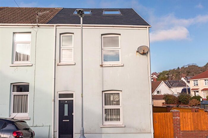 2 Bedroom End Of Terrace House For Sale In Edgeware Road, Uplands, Swansea, SA2