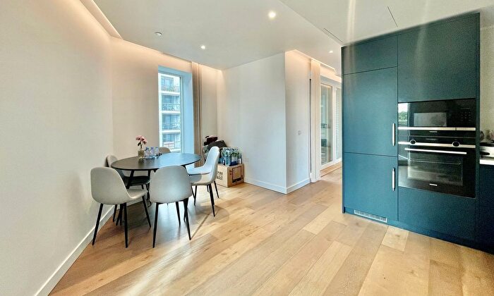 2 Bedroom Flat To Rent In Calthorpe Street, Penny House, WC1X