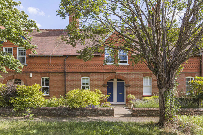 2 Bedroom Terraced House For Sale In Bostock Road, Abingdon, OX14