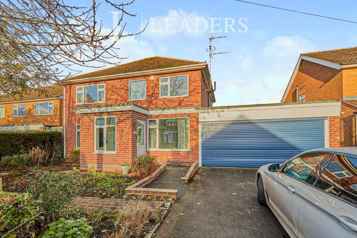 4 Bedroom Detached House To Rent In Hilary Close, NG8