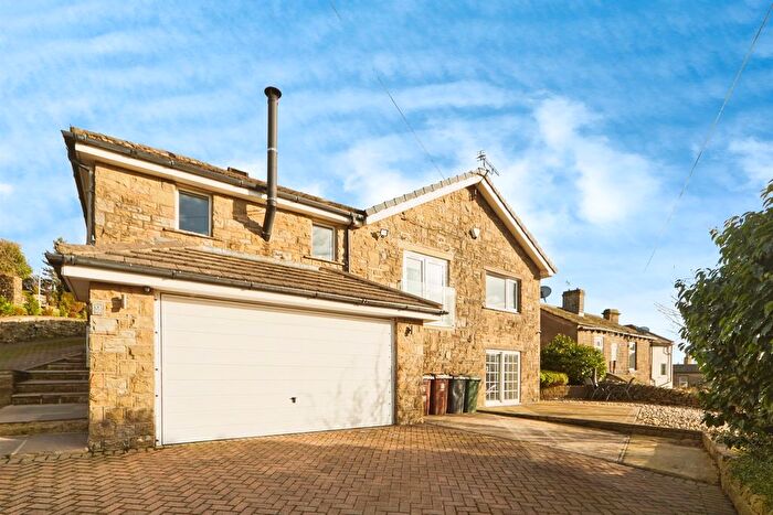 4 Bedroom Detached Bungalow For Sale In Lyndsey Court, Oakworth, Keighley, BD22