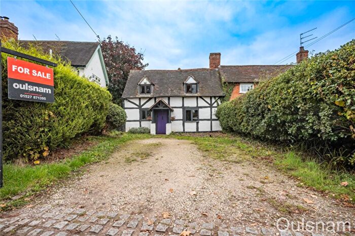 3 Bedroom Semi-Detached House For Sale In Hartle Lane, Belbroughton, Stourbridge, Worcestershire, DY9