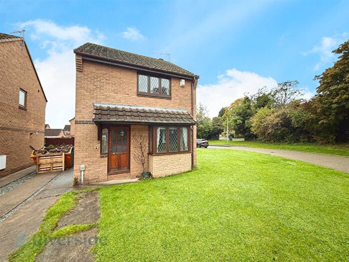 3 Bedroom Detached House For Sale In First Lane, Hessle, HU13