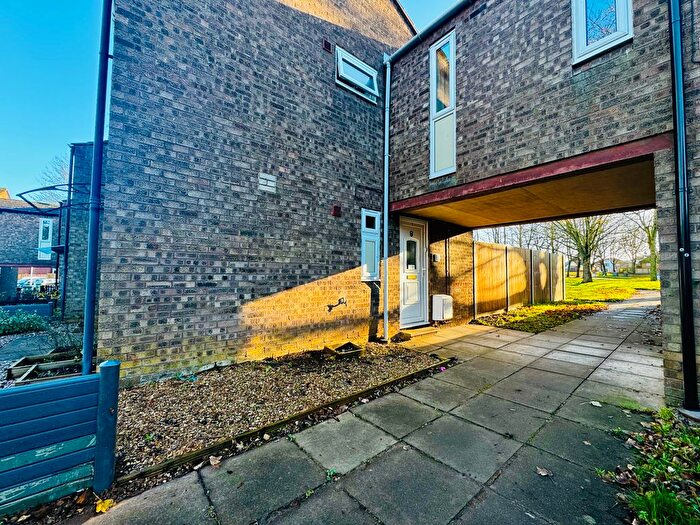 4 Bedroom Property To Rent In Osprey Lane, Wellingborough, NN8