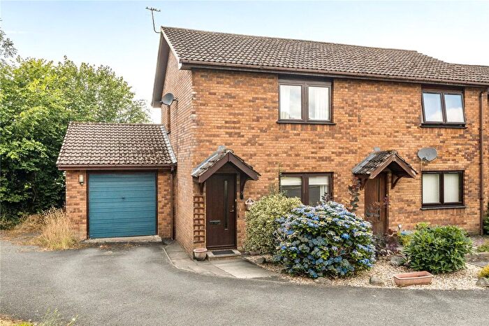 2 Bedroom End Terrace House For Sale In Maes Cottage Estate, Rhayader, Powys, LD6